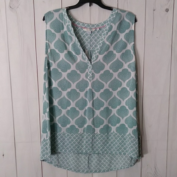 Boden Tops - Boden sleeveless lightweight blouse 12